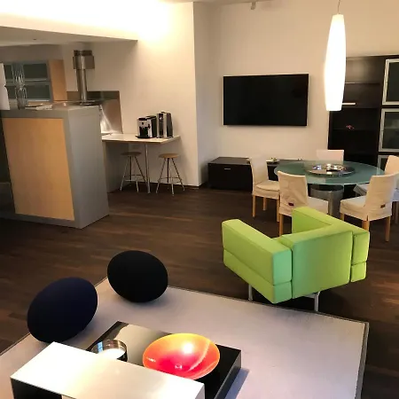 Διαμέρισμα Design With Main Square View And Jacuzzi *